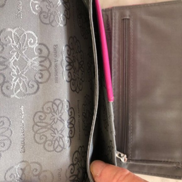 ENZO ANGIOLINI Fushia Convertible Wallet Crossbody - Picture 10 of 16